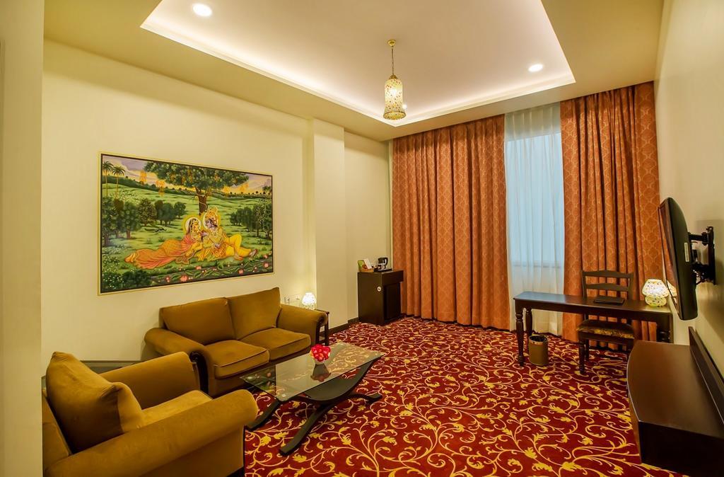 Hotel Kapish Smart-All Pure Veg Τζαϊπούρ Εξωτερικό φωτογραφία