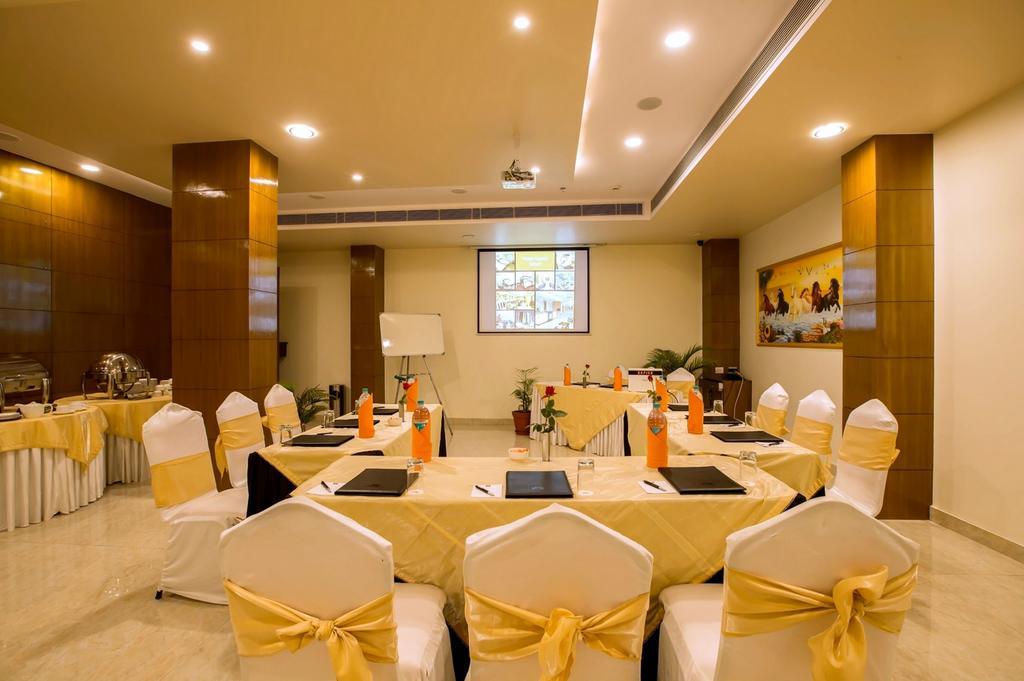 Hotel Kapish Smart-All Pure Veg Τζαϊπούρ Εξωτερικό φωτογραφία